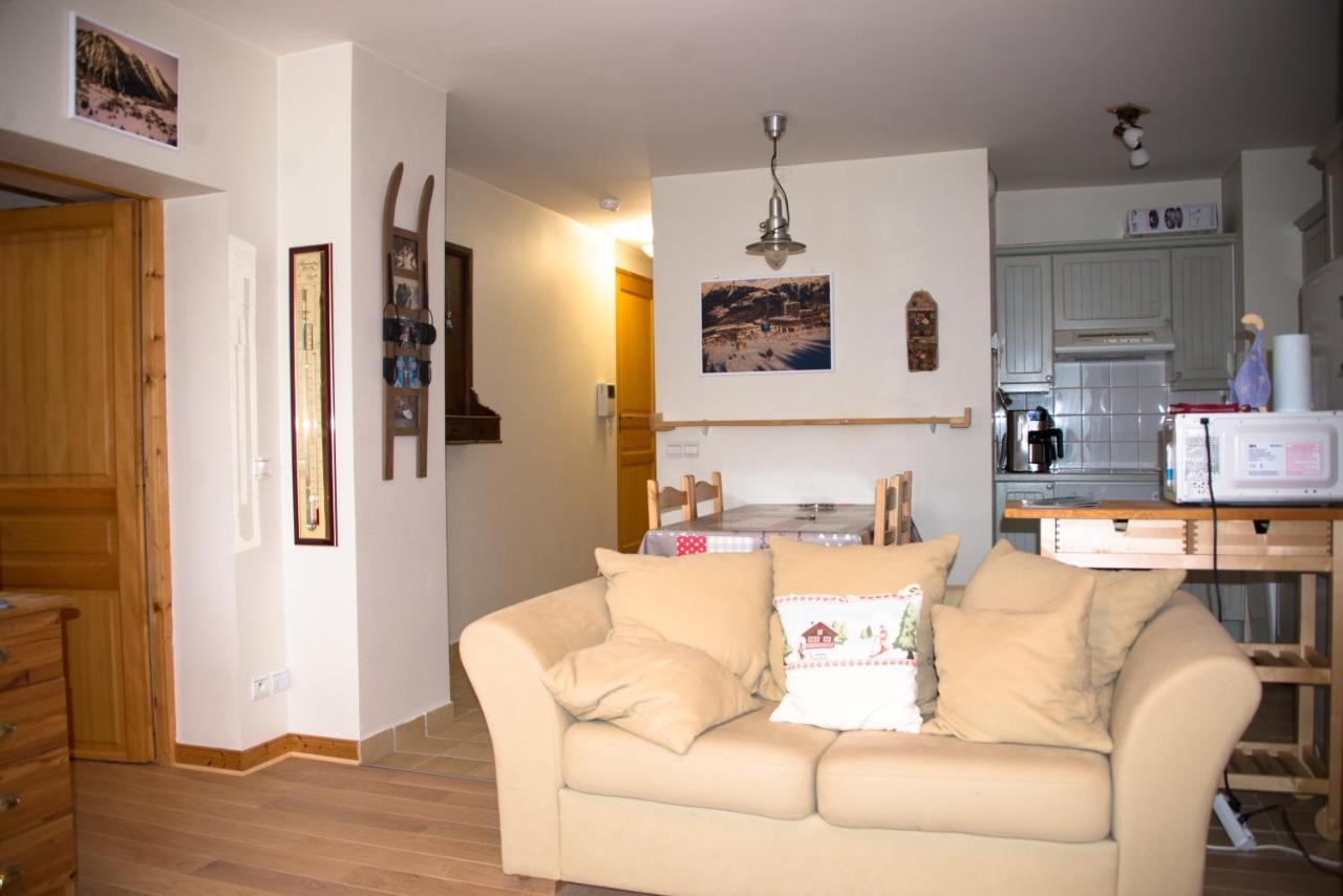 Courchevel 1550 – VERITABLE SKI AUX PIEDS – APPARTEMENT LES TOVETS T2 – 47m2 – 4P Esterno foto